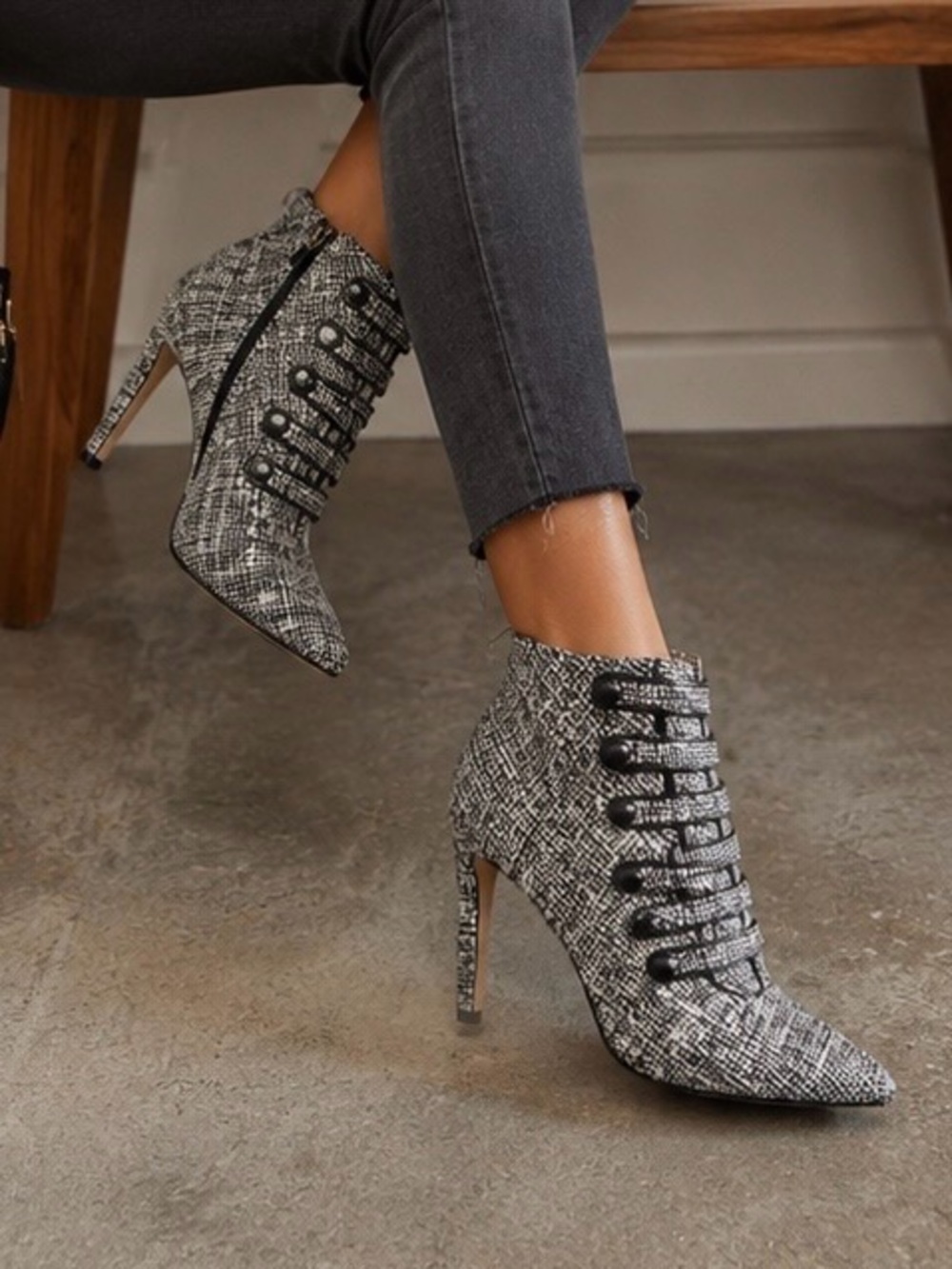 Neiman Marcus Black & White Tweed Ankle Booties Size 6.5 High Heel